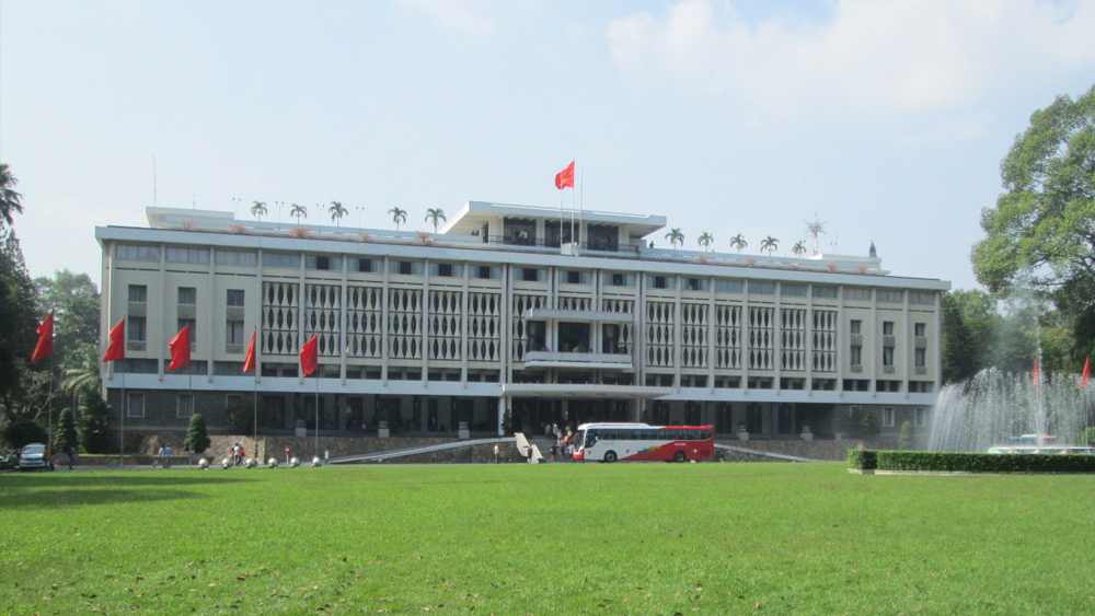 Saigon - sightseeing tour of the city and tunnels